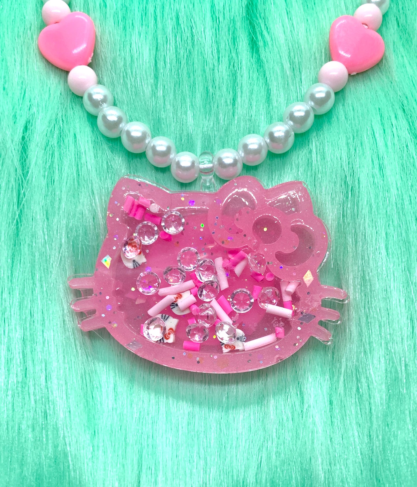 Hello Kitty Shaker Necklace